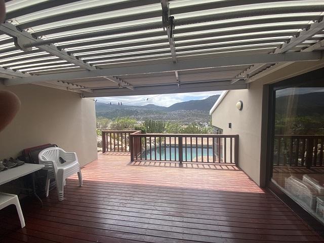 To Let 3 Bedroom Property for Rent in Fish Hoek Western Cape